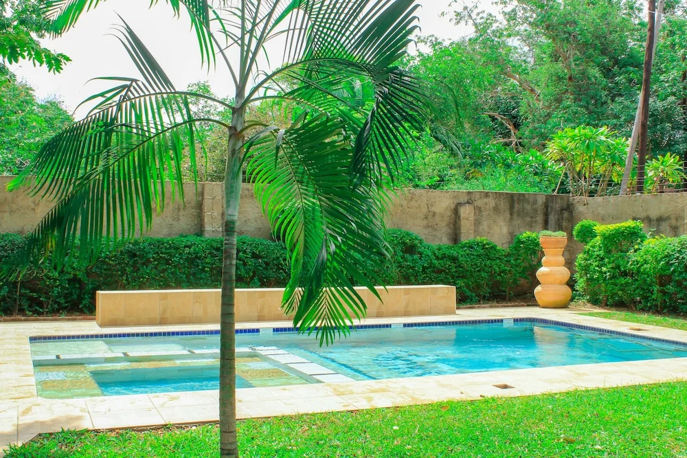 Inkindaba Guest Lodge