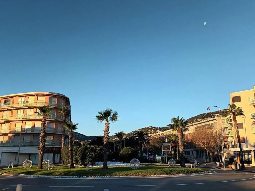 Appartement Cavalaire-sur-Mer, 2 pièces, 4 personnes - FR-1-226B-111