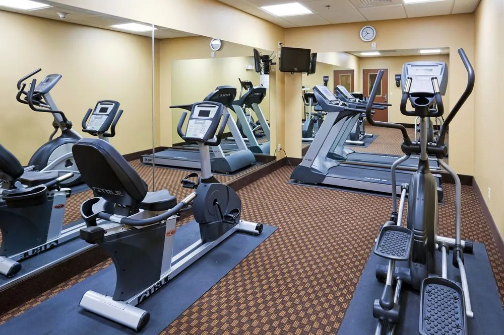 Holiday Inn Express Hotel & Suites Somerset Central by IHG