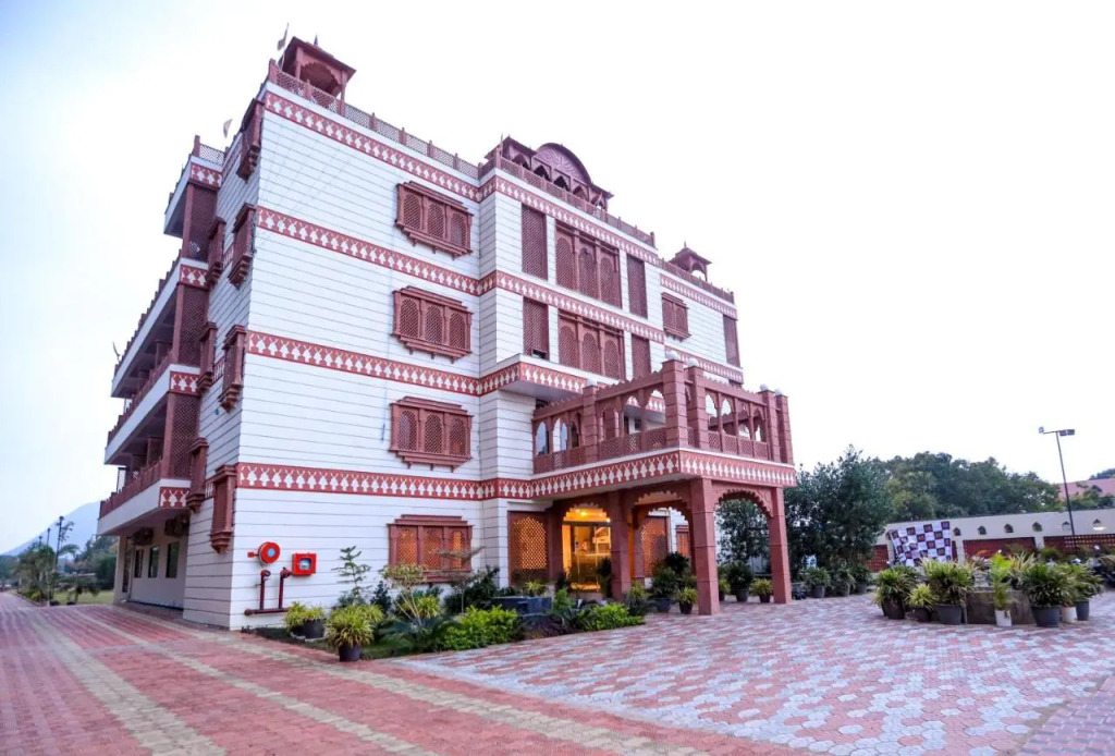 Chauhan Sheraton Resort