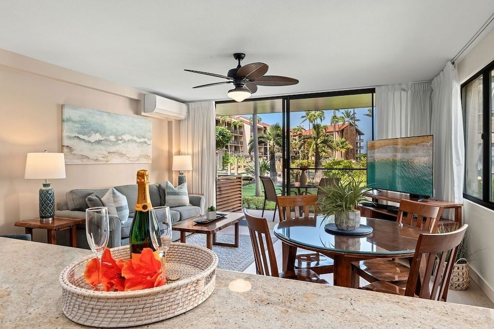 Papakea H107 1 bedroom, 1 bath OceanView 1 Condo by RedAwning