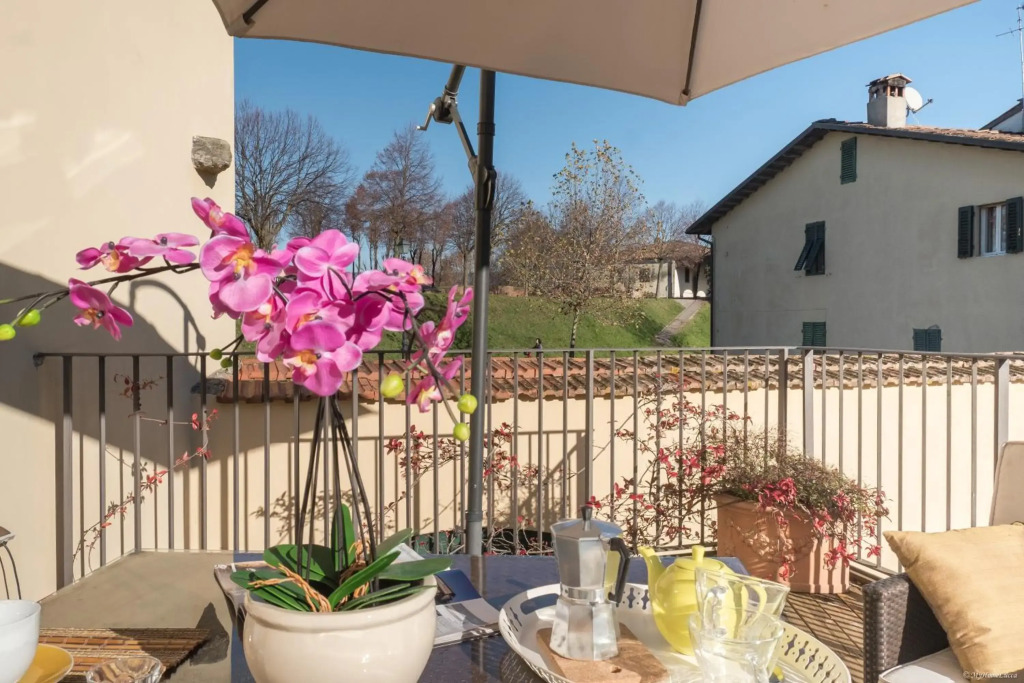 TORNESE with PRIVATE PARKING and TERRACE
