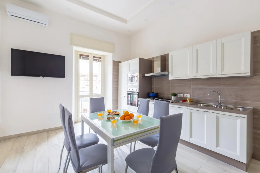 Chiara Modern Apartment