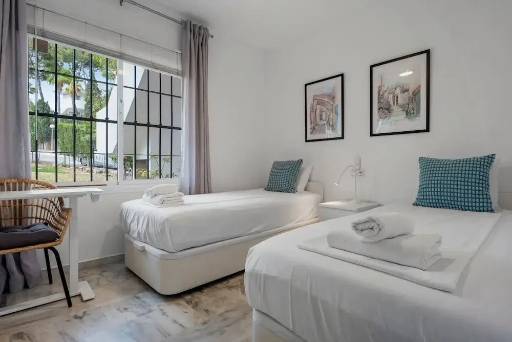 Amazing Pool and Garden Apartment by Costarentals - Ref 253