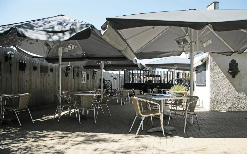 Passage House Hotel