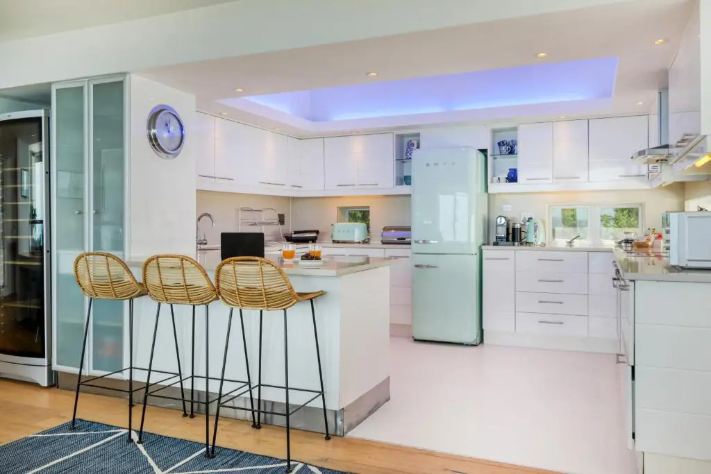 White Cliffs Penthouse