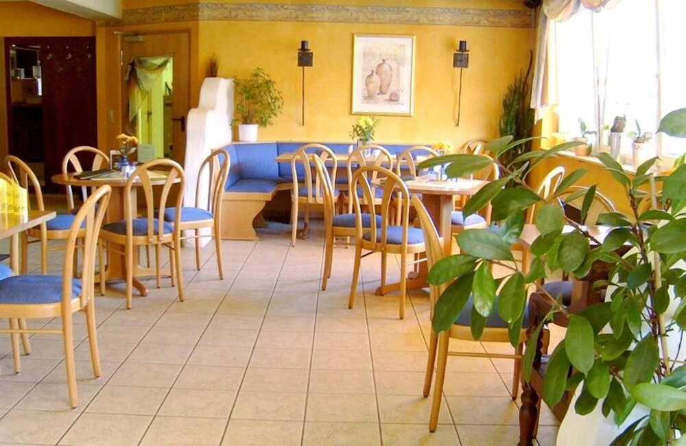 Stadt Cafe Pension Grünstadt