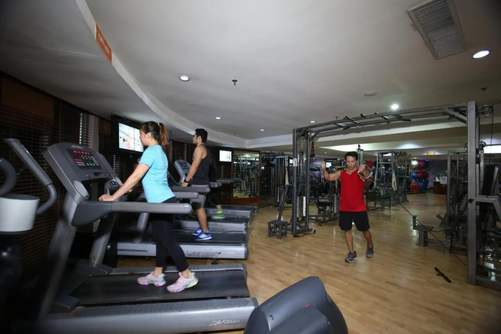 Crown Regency Residences - Cebu