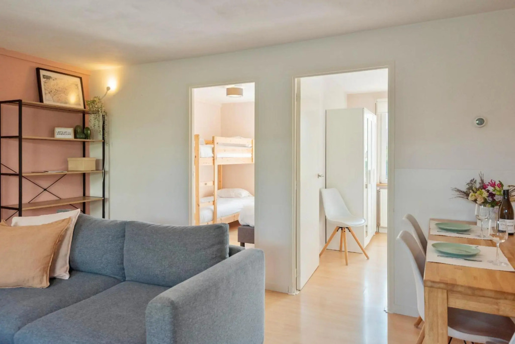 Spacious Family Holiday Home (7p), Free indoor parking