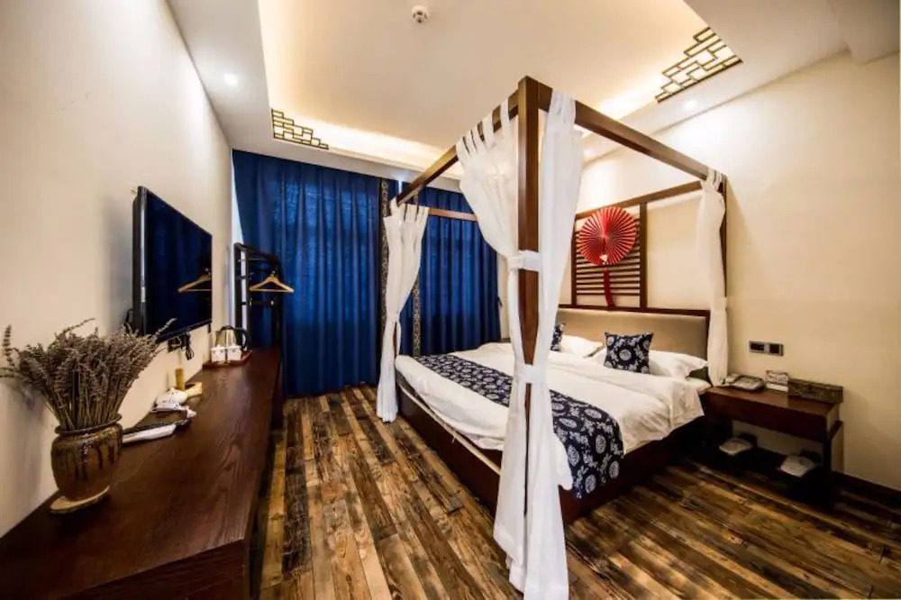 Wuzhen Chanyi Wenhua Hotel
