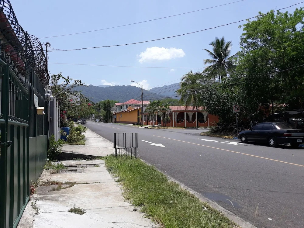 Hostal Altamira