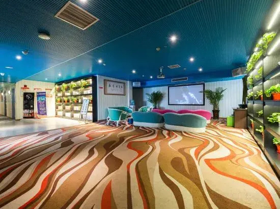 Yixian Sunshine Travel Inn (Xinxiang Hongmen University Town Branch)