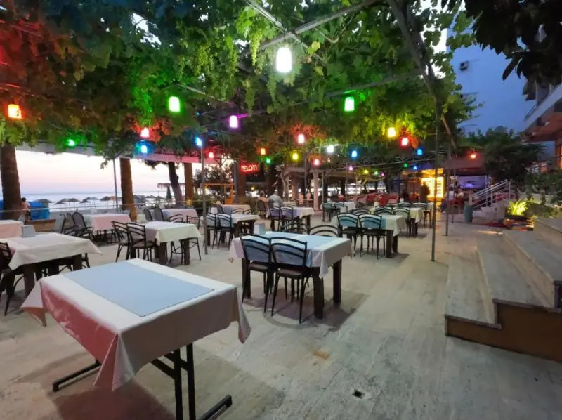Casatuana Otel
