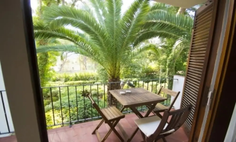 Apartment - 2 Bedrooms with Pool - 104677