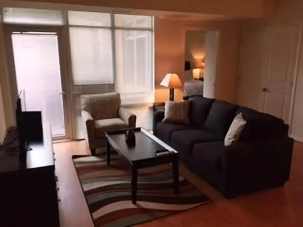 Weichert Suites at Arlington Courthouse