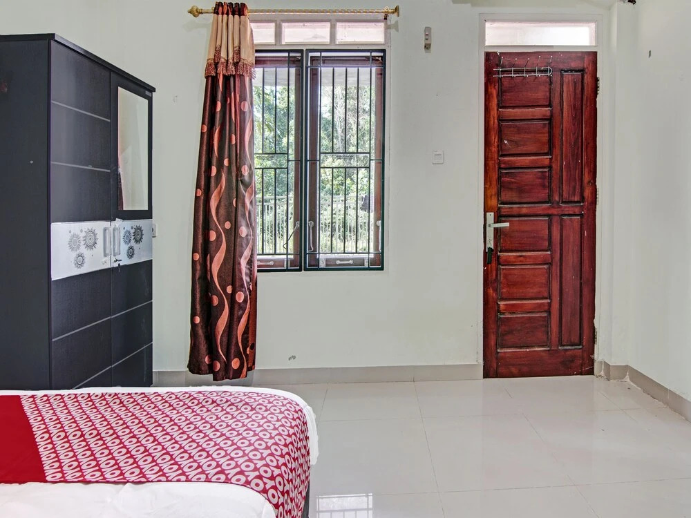OYO 91642 Fhazel Residence Syariah