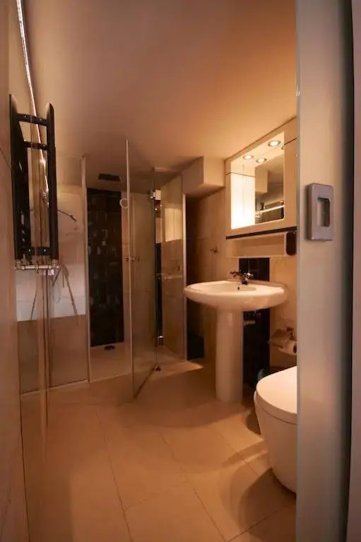 LeoApart Solny Square ApartHotel