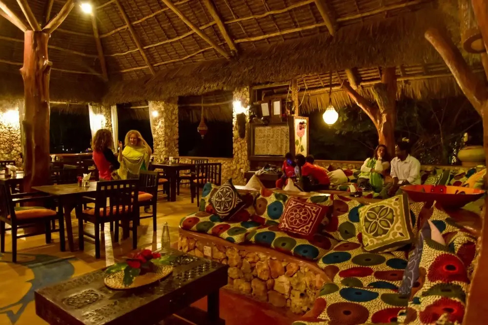 Mangrove Lodge