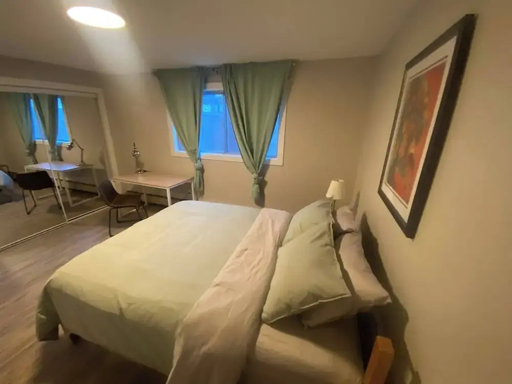 Brand New Modern Flat 2br1ba Whyte And U