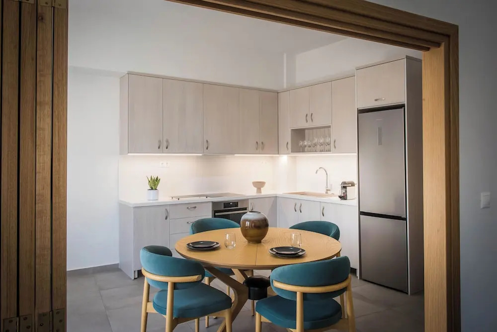 Loggia Suites by Good Life