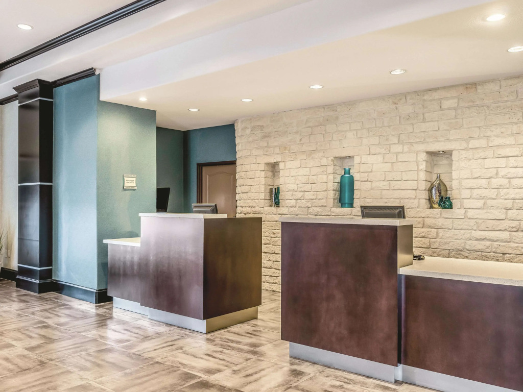 La Quinta by Wyndham Dallas Grand Prairie South
