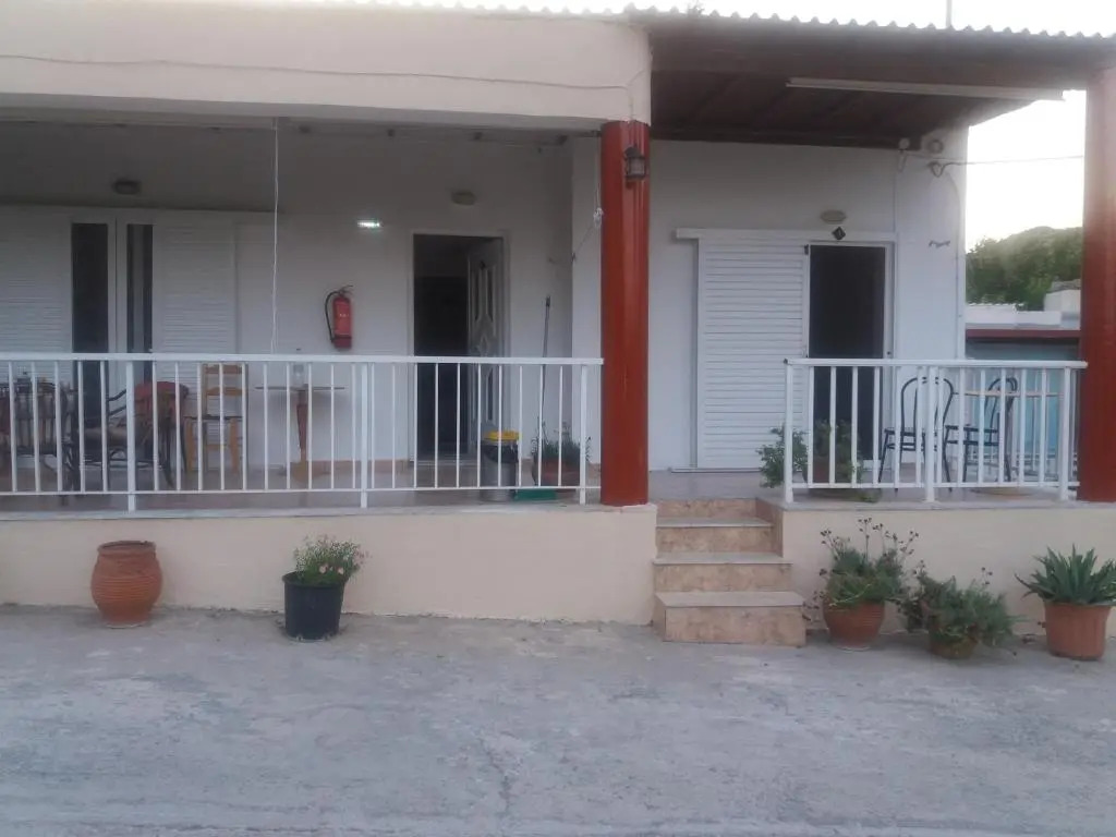 Denise Apartments Kefalos