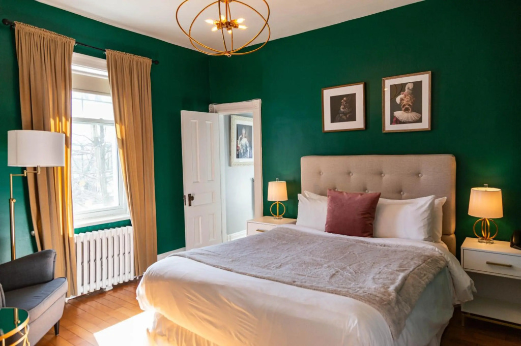 Manoir Becancourt Hotel