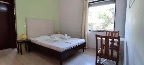 Anna Studio and Apartments