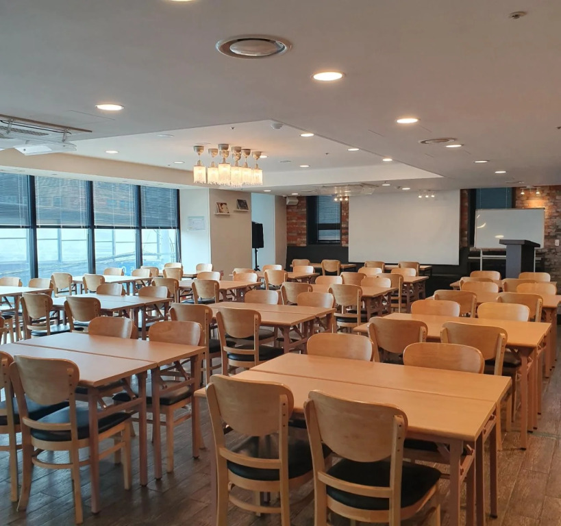 CS Premier Hotel