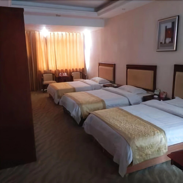 Jin Port Hotel