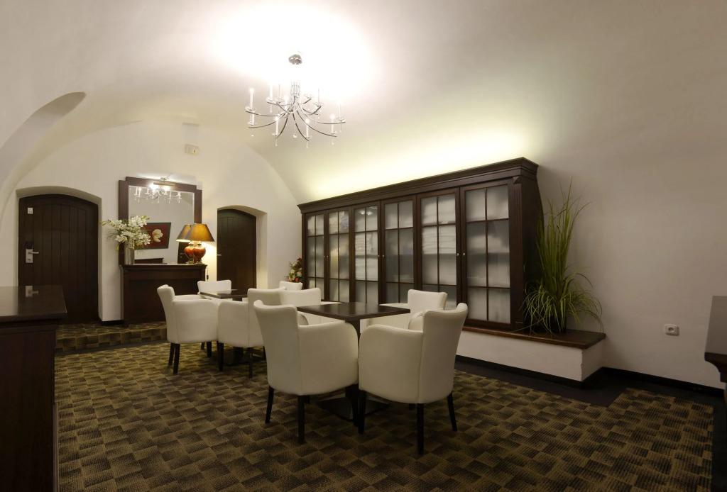 Hotel Grand
