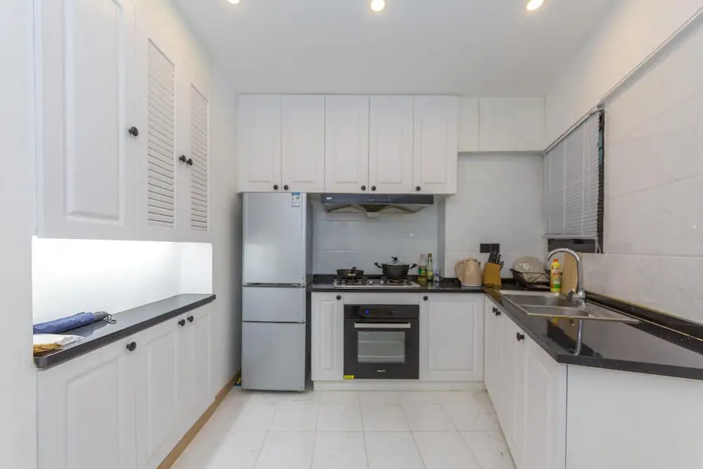 Henry's Apartment South Maoming Road