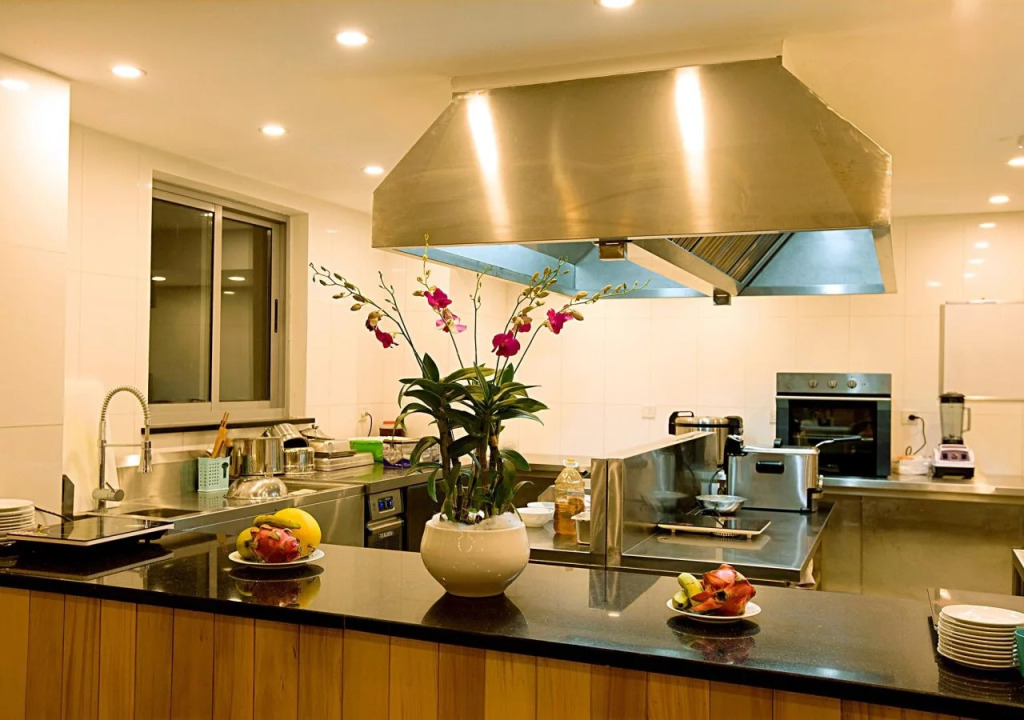 Golden Rain 2 Hotel Nha Trang Beach