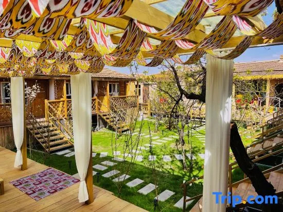 Tukes County Yunian Homestay