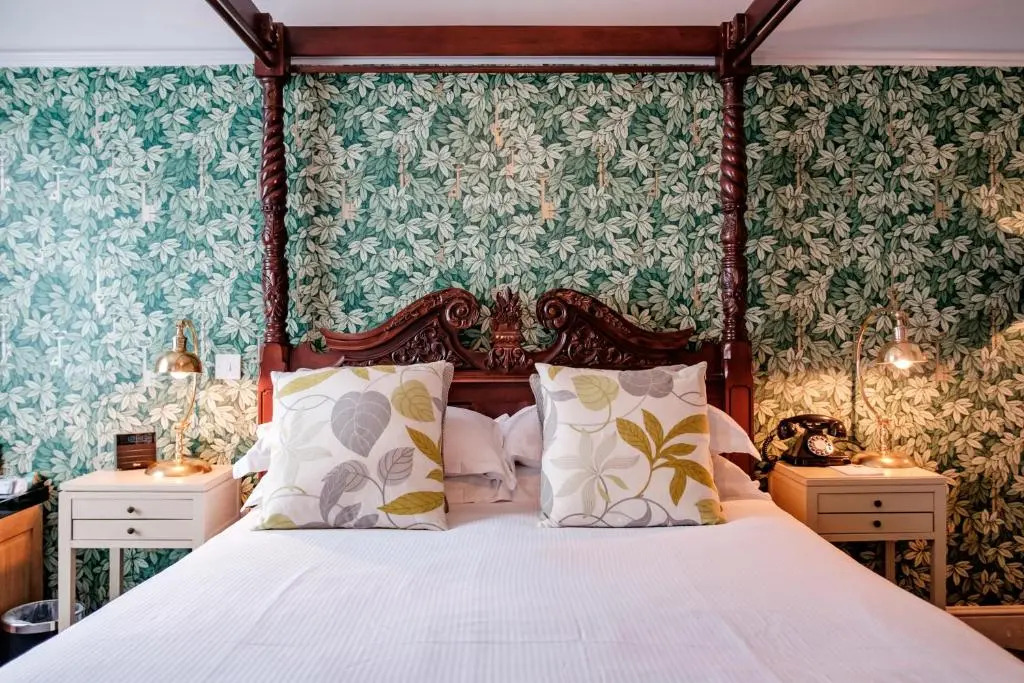 The Bull Hotel