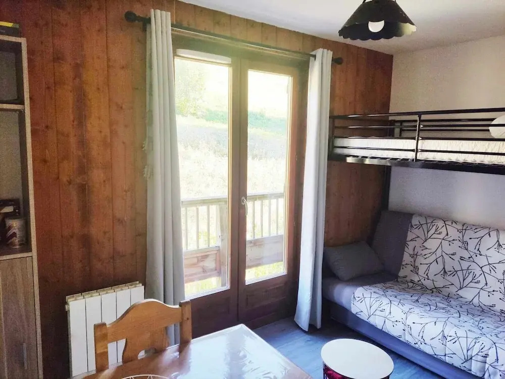 Studio in Alps With Pool & Near Ski Resort