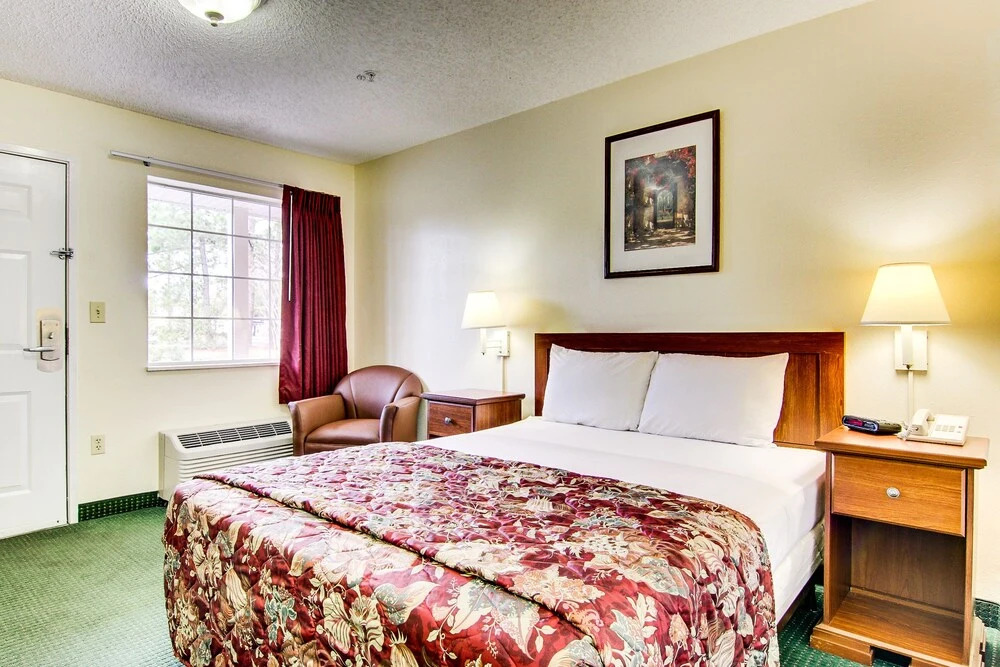 InTown Suites Extended Stay Jacksonville FL - Baymeadows