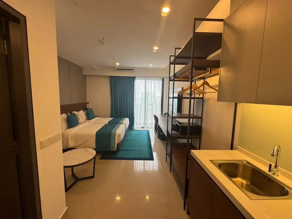 Haywood Hilltop Wellness Living