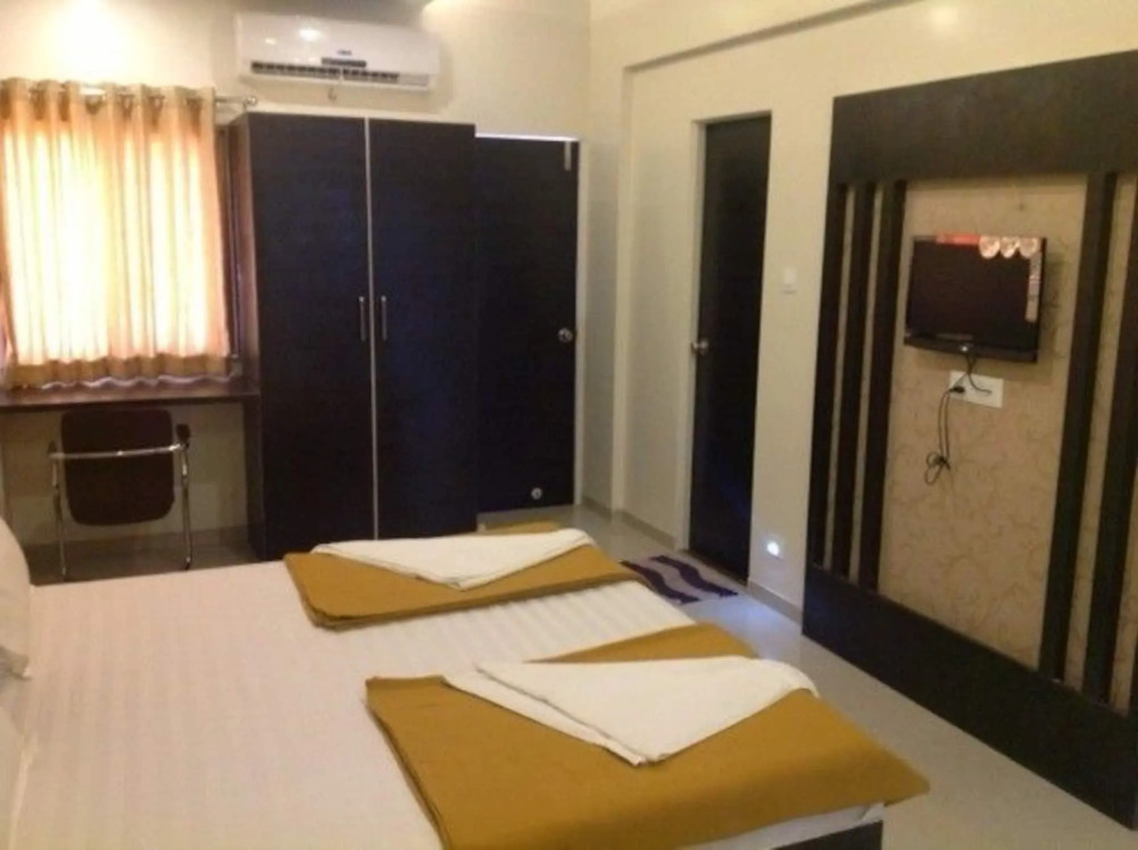Hotel Krushna Inn