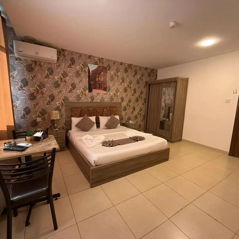 Rayan Hotel Suites
