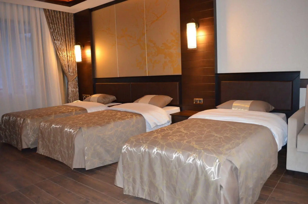 White Park Hotel