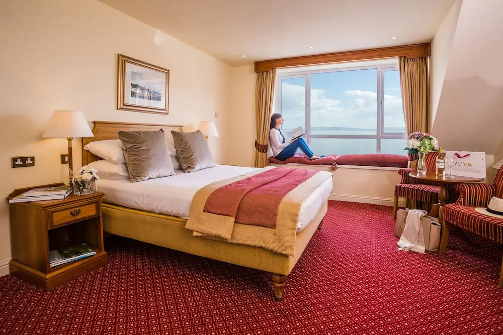 Galway Bay Hotel Conference & Leisure Centre