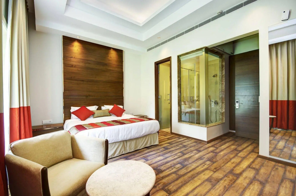 Hotel LaSagrita,Sunder Nagar