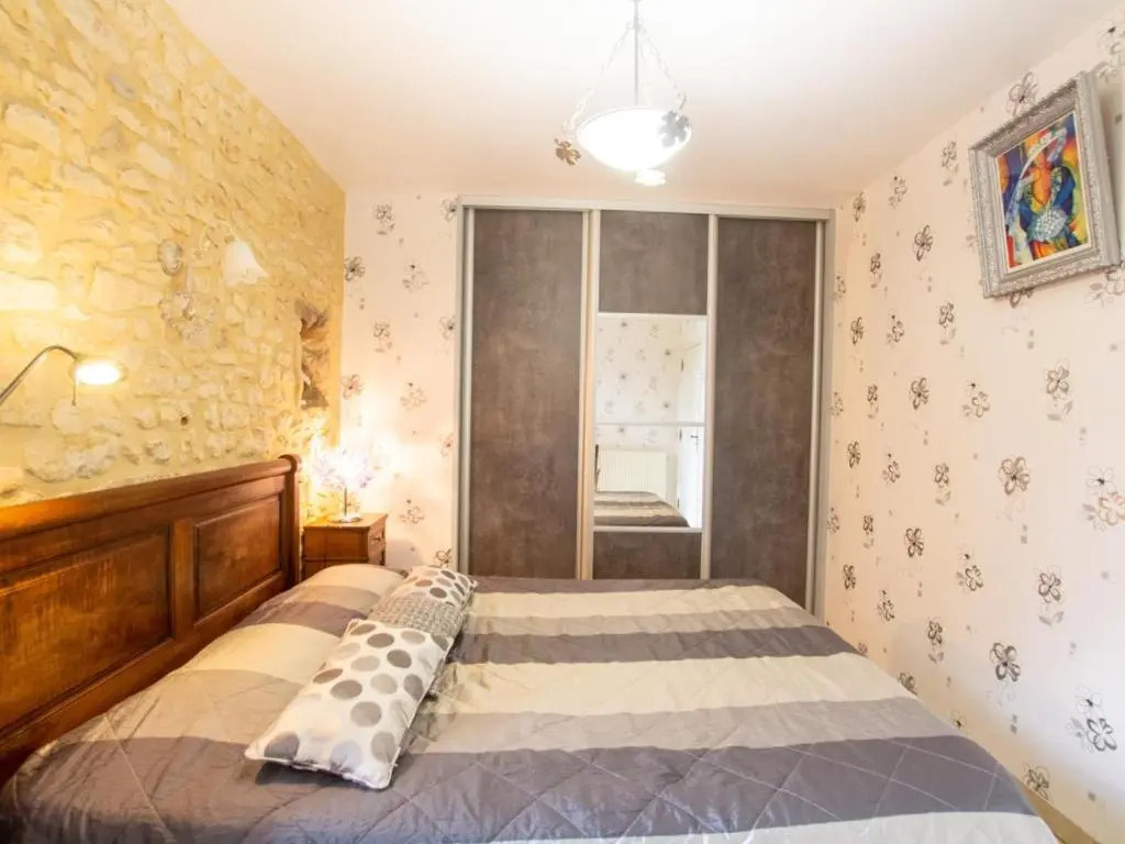 Maison familiale de caractère à Limeuil avec WiFi - FR-1-616-176