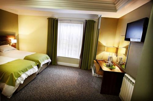 Surtees Hotel