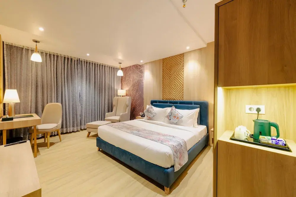 Signature Hotel