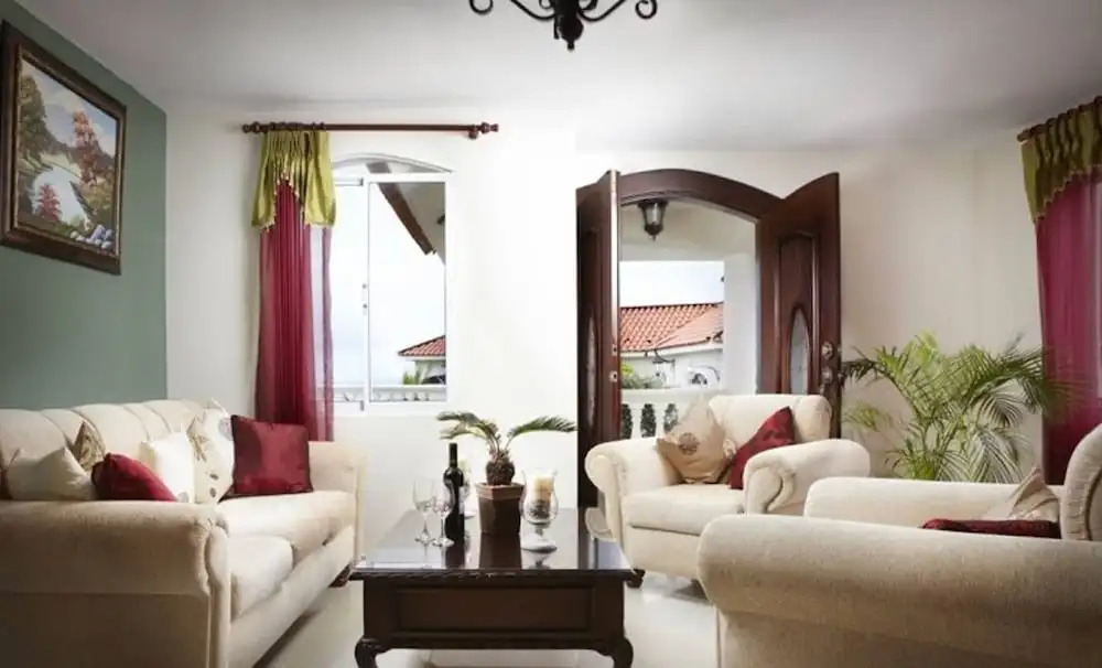 La Vista Villa