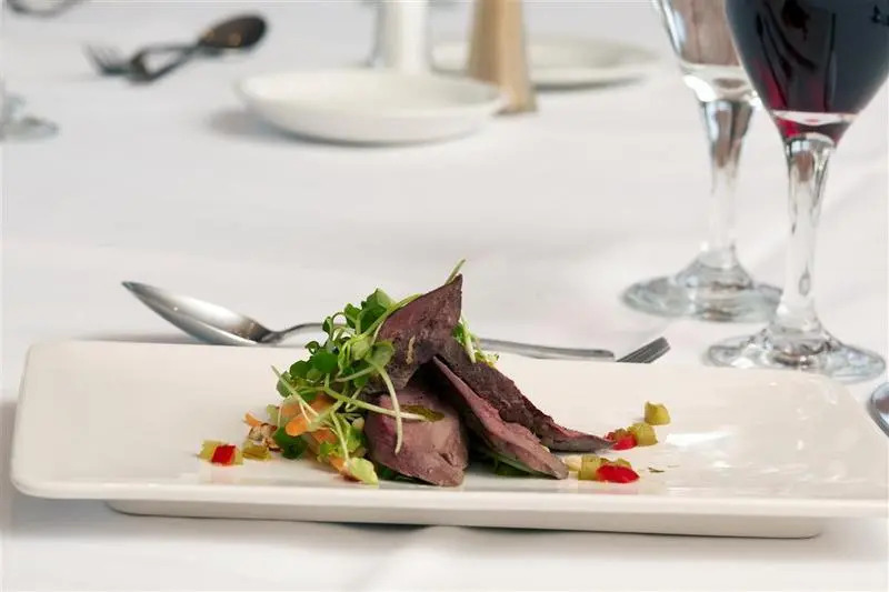 Lovat Hotel