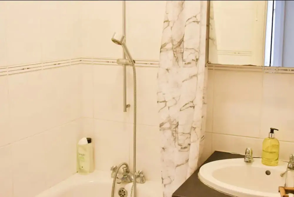 Bright 1 Bedroom Apartment in the Centre of Brighton