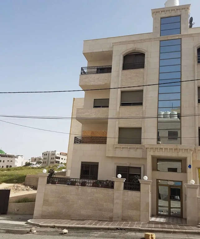 Luxury Furnished Apartment